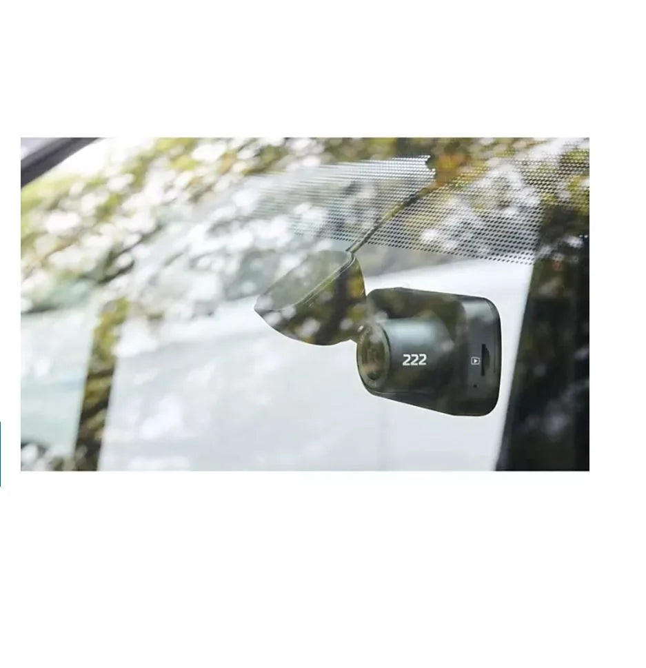 222XRWC 1080P Dash Cam + Rear Cam HD in Car Camera Bundle with Polarizing Filter, 32GB SD Card and Carry Case